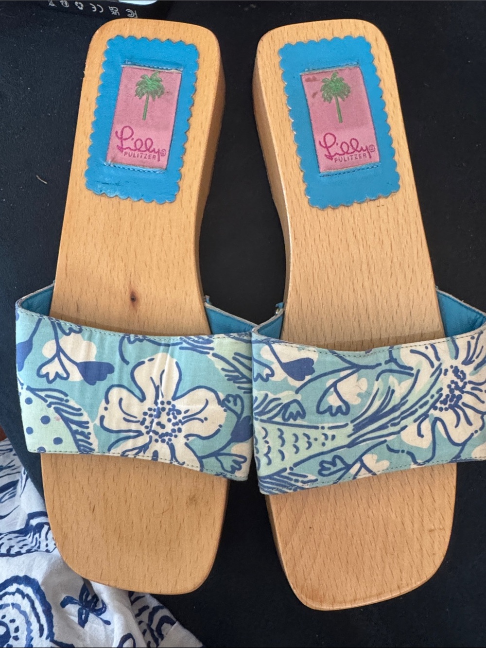 Lilly Pulitzer Blue Floral Slide Clogs